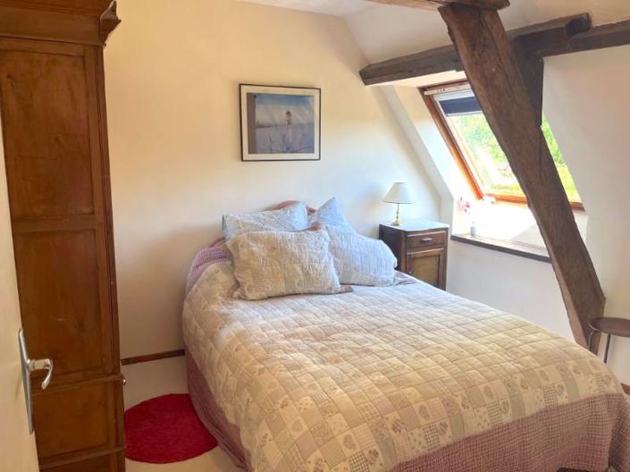 Image No.11-3 Bed House for sale