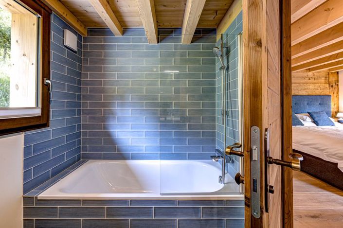 Image No.33-7 Bed House for sale