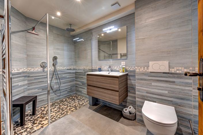 Image No.36-7 Bed House for sale