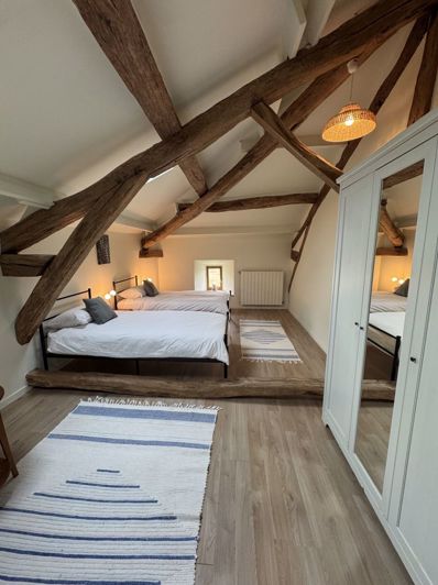 Image No.25-4 Bed Country House for sale