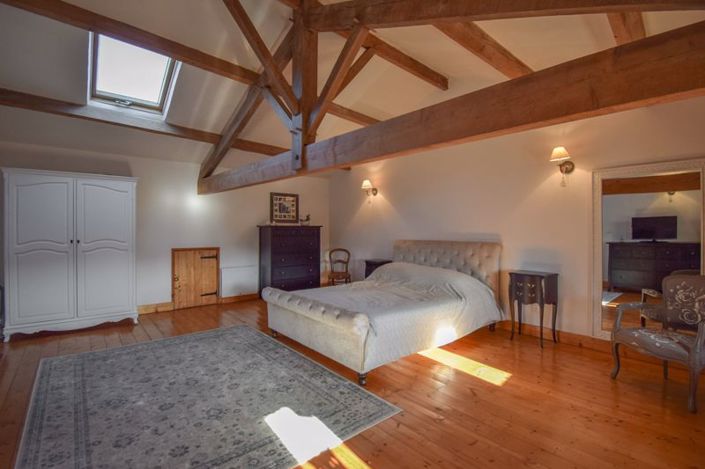 Image No.18-3 Bed House for sale