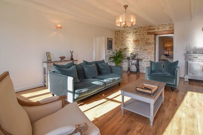 Image No.6-3 Bed House for sale