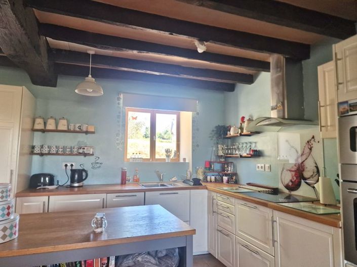 Image No.14-4 Bed House for sale