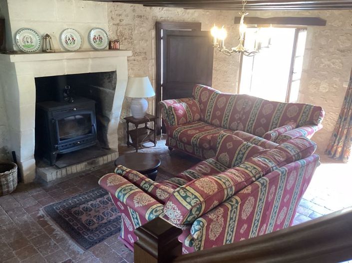 Image No.24-3 Bed Cottage for sale