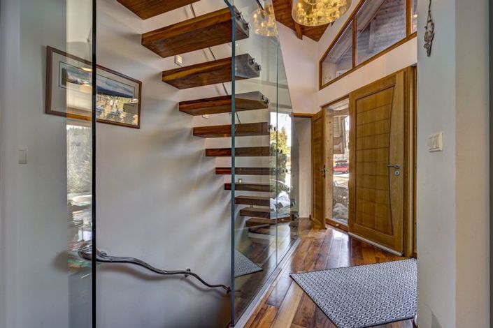 Image No.13-5 Bed Chalet for sale