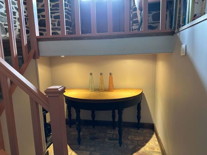 Image No.11-3 Bed House for sale