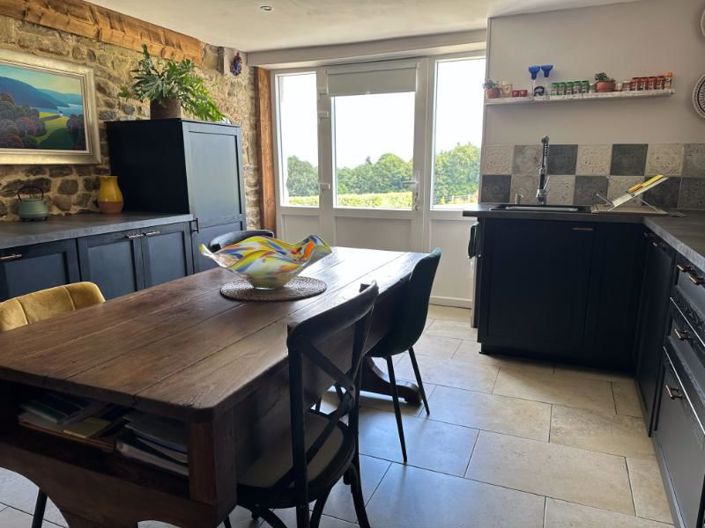 Image No.3-3 Bed House for sale