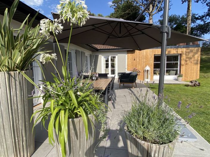 Image No.8-4 Bed Property for sale