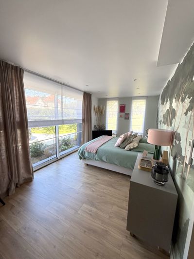 Image No.9-4 Bed Property for sale