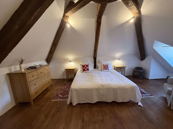 Image No.28-4 Bed House for sale