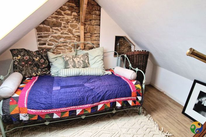 Image No.15-4 Bed Property for sale