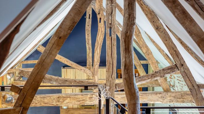 Image No.16-5 Bed Property for sale