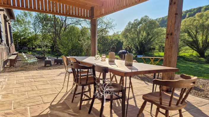 Image No.18-5 Bed Property for sale