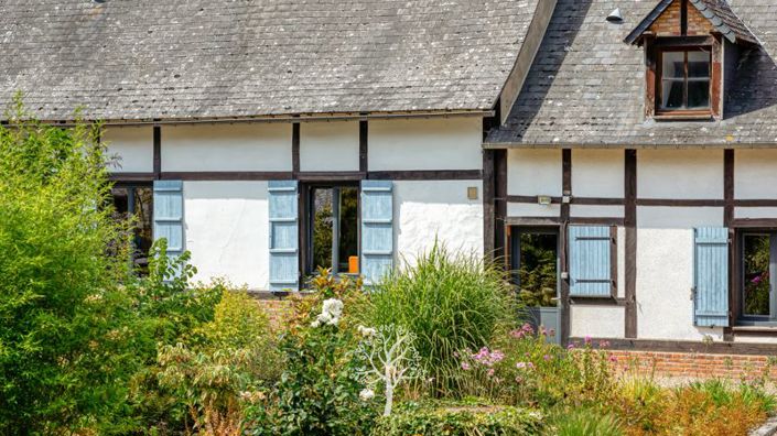 Image No.8-5 Bed Property for sale