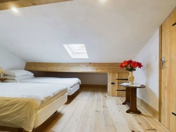 7b5bdfaa2d0fa5d461054e9f73aefe72