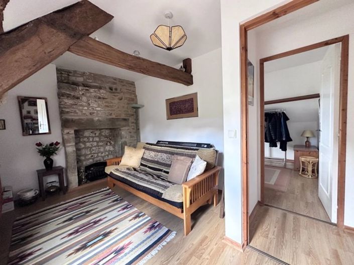 Image No.11-5 Bed House for sale