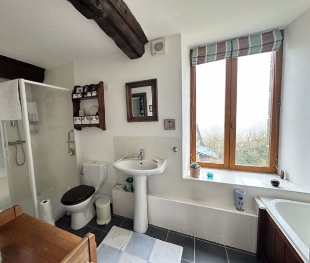 Image No.15-5 Bed House for sale