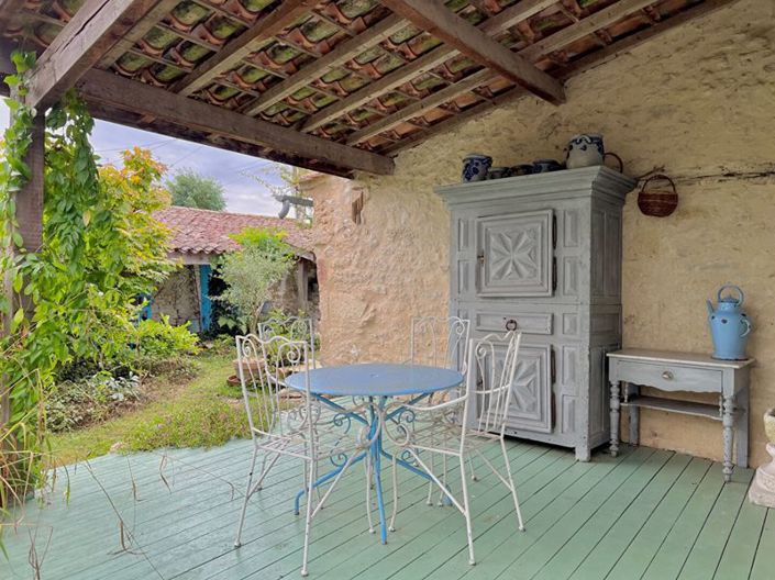 Image No.5-2 Bed Cottage for sale