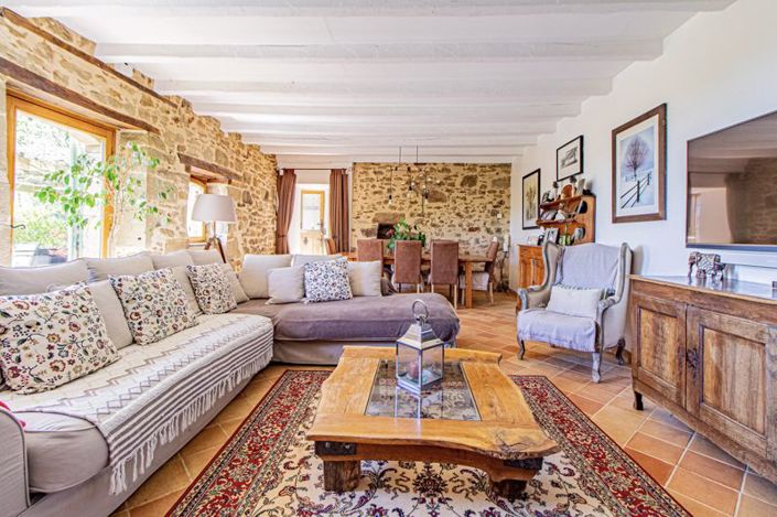 Image No.2-7 Bed House for sale