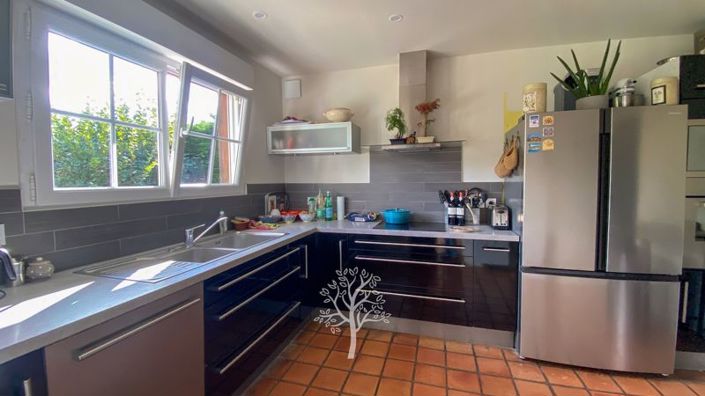 Image No.13-4 Bed House for sale