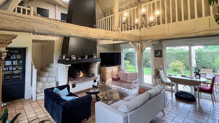 Image No.2-4 Bed House for sale