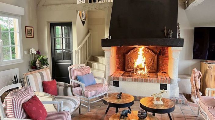 Image No.3-4 Bed House for sale