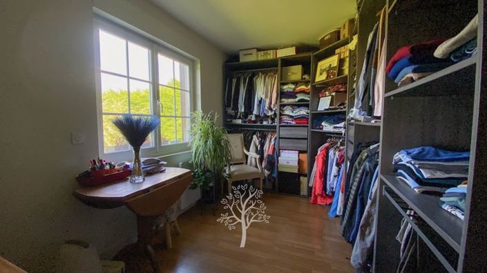 Image No.32-4 Bed House for sale