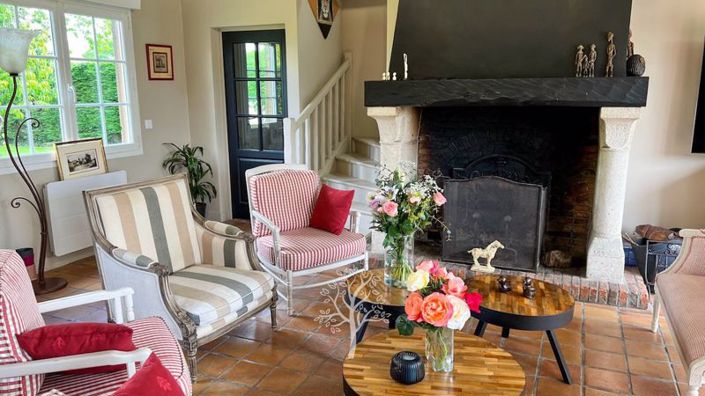 Image No.6-4 Bed House for sale