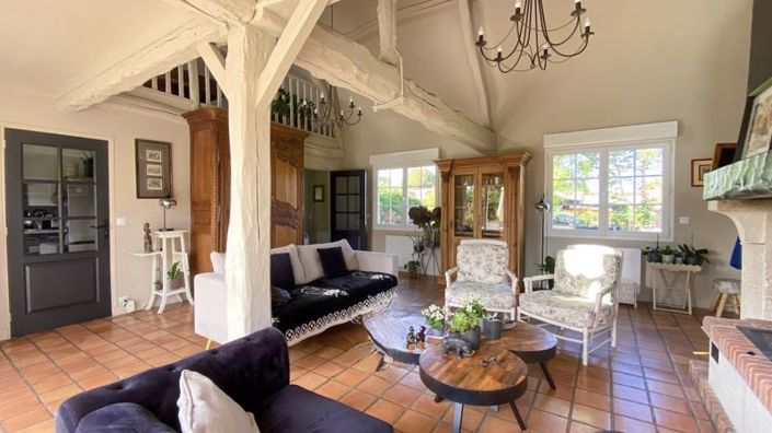 Image No.8-4 Bed House for sale