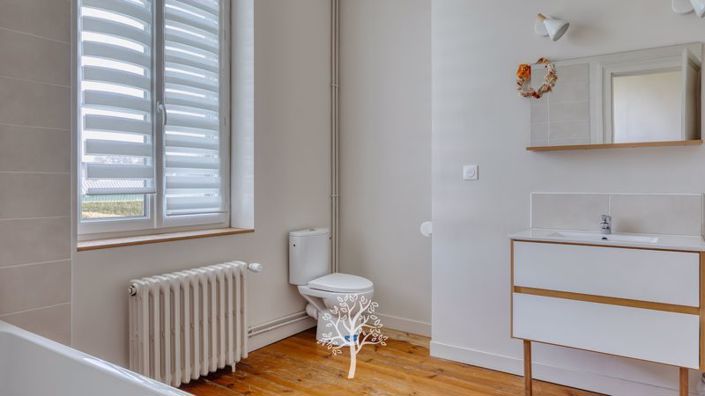 Image No.18-5 Bed House for sale