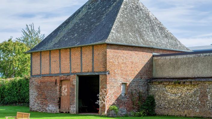 Image No.29-5 Bed House for sale