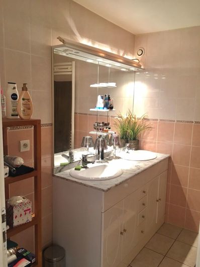 Image No.15-4 Bed House for sale