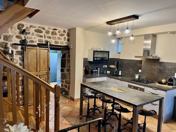 Image No.3-4 Bed House for sale