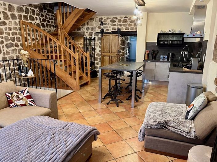 Image No.7-4 Bed House for sale