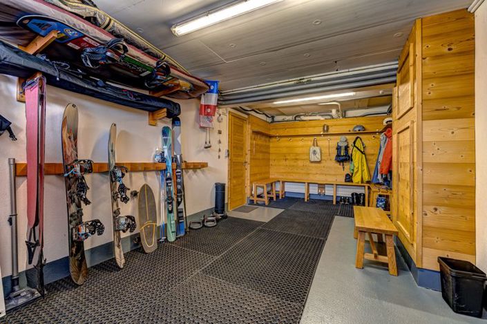 Image No.19-7 Bed Chalet for sale