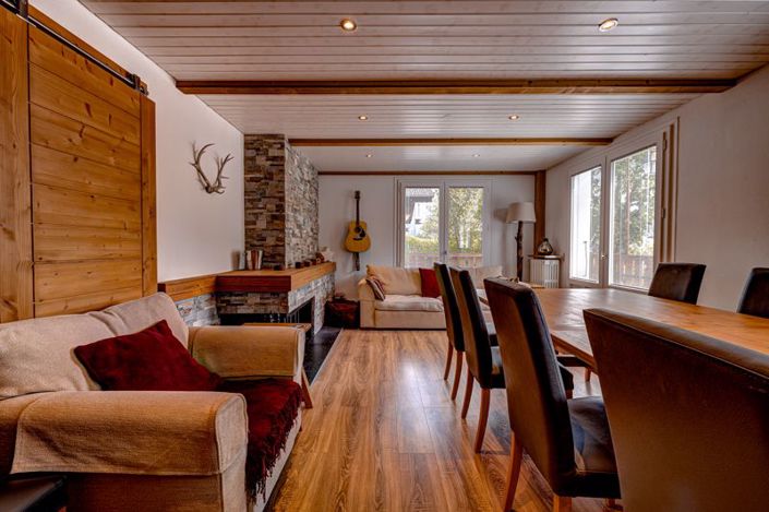 Image No.6-7 Bed Chalet for sale