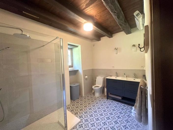 Image No.47-8 Bed House for sale