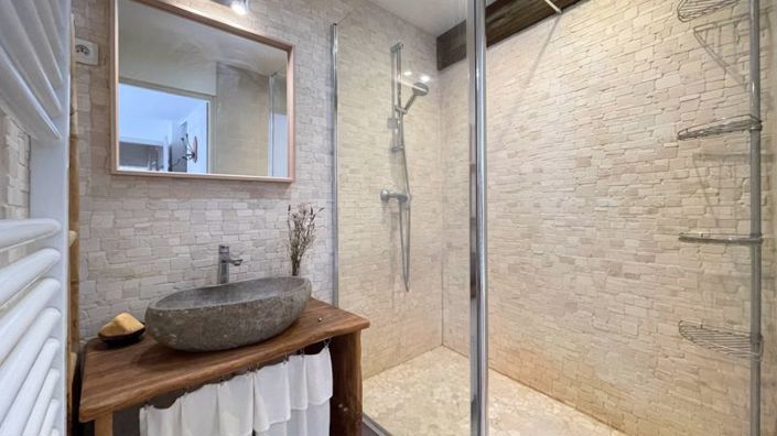 Image No.10-1 Bed Apartment for sale