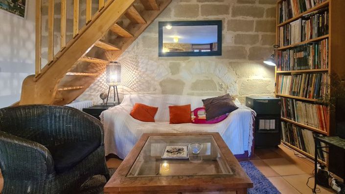 Image No.4-6 Bed House for sale