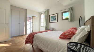 estate-gard-france-townhouse-feel-for-this-du