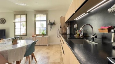 estate-gard-france-townhouse-feel-for-this-du