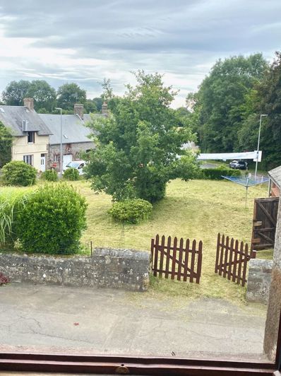 Image No.6-3 Bed House for sale