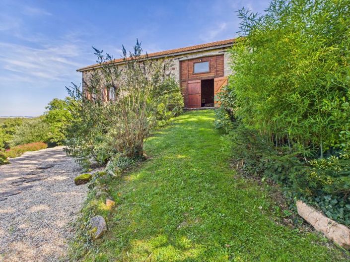 Image No.9-5 Bed House for sale