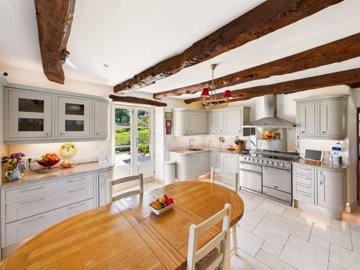 d76a04fa49fe8a58aa1b8a973584160b