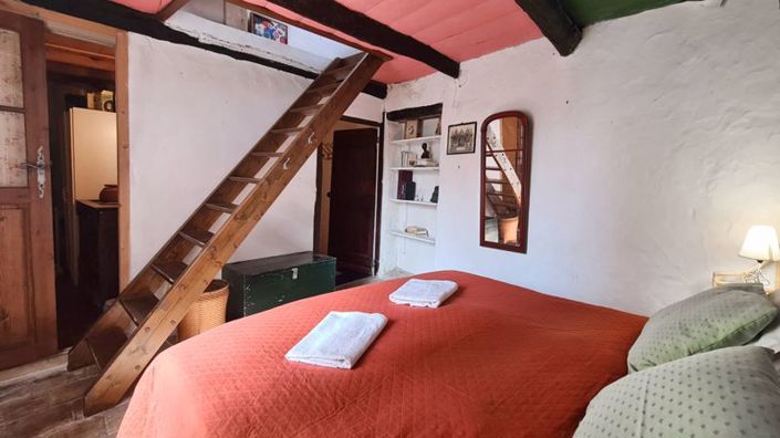 Image No.15-3 Bed House for sale