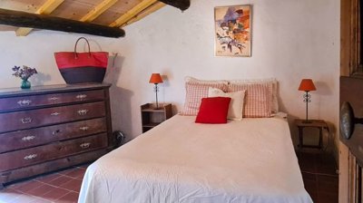 estate-gard-france-charming-village-house-wit