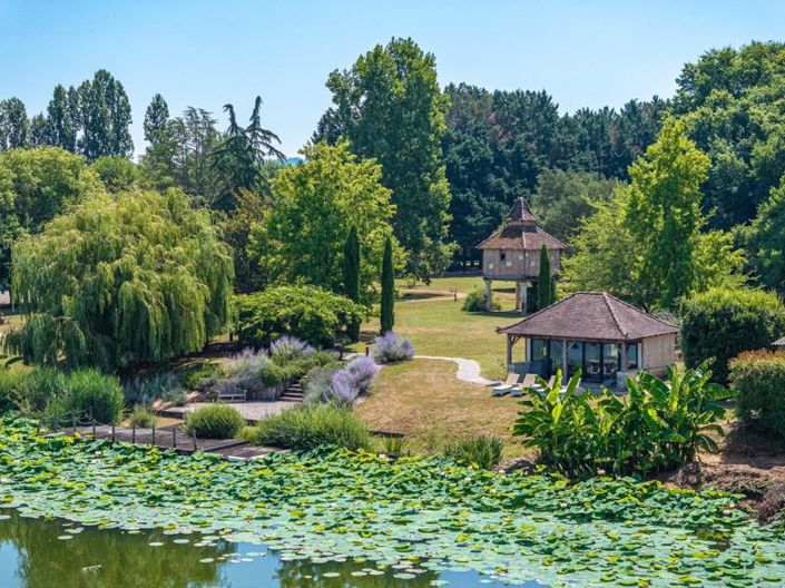 Image No.25-5 Bed Mansion for sale