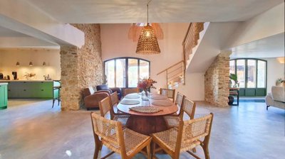 estate-gard-france-renovated-farmhouse-with-r