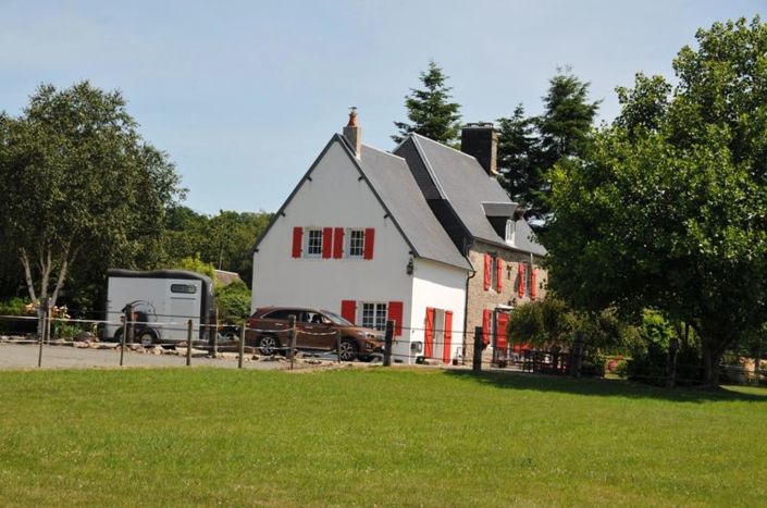 Image No.19-4 Bed House for sale