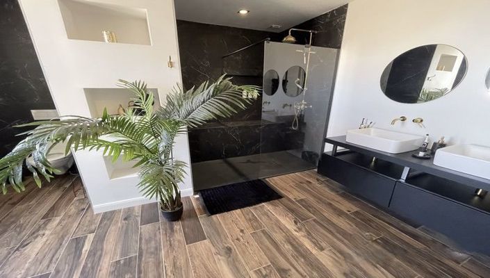 Image No.16-4 Bed House for sale